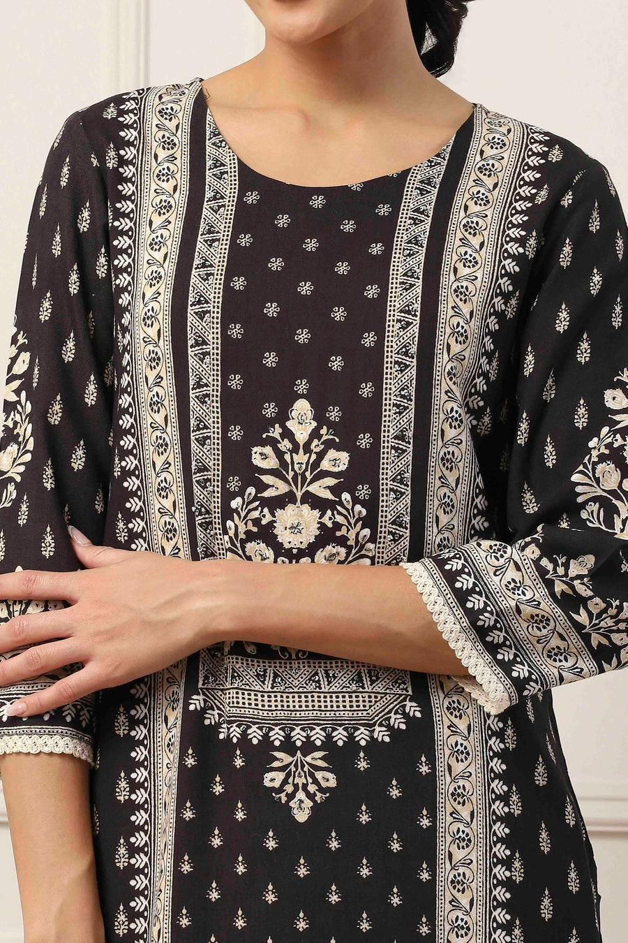 Black Viscose Rayon Ethnic Motif Printed Straight Kurta - image 2