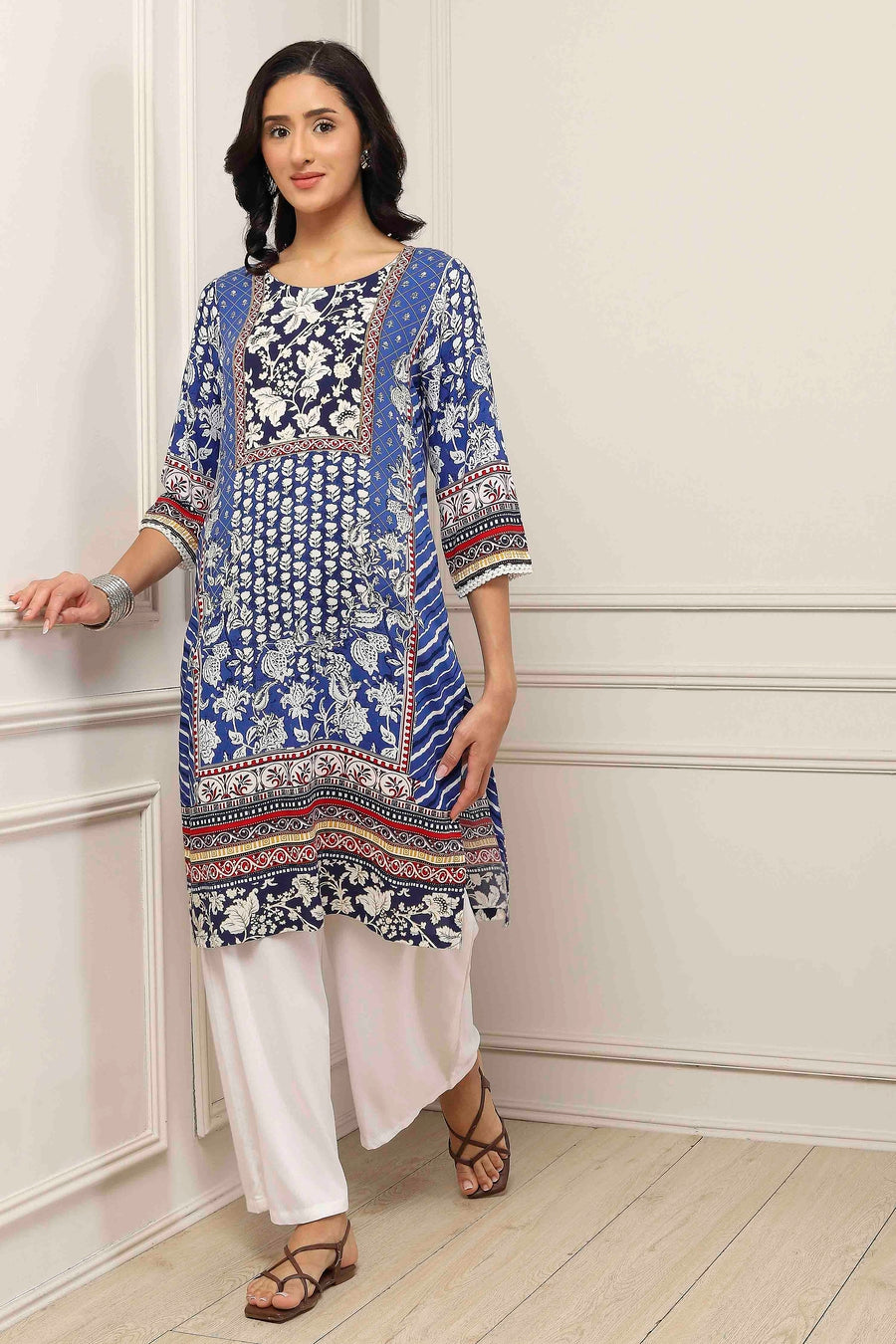 Blue Viscose Rayon Floral Printed Straight Kurta