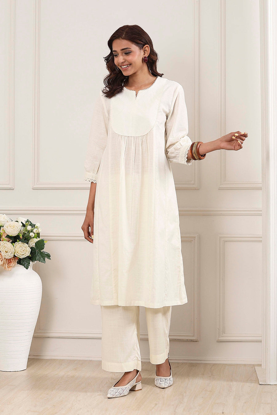Off-White Cotton Solid A-Line Kurta - image 3