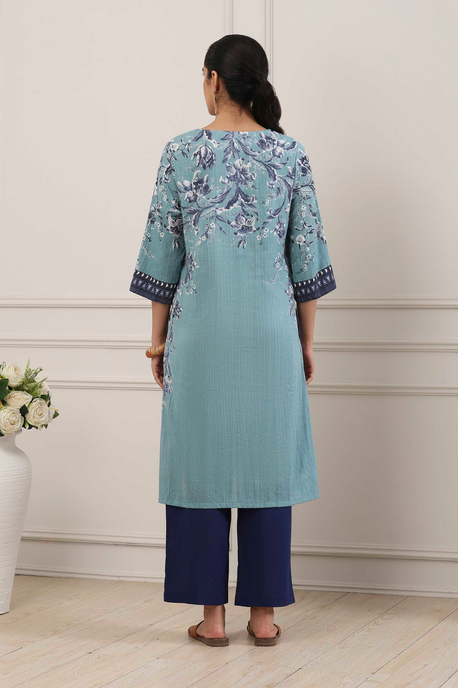 Blue Cotton Floral Printed Straight Kurta - image 4