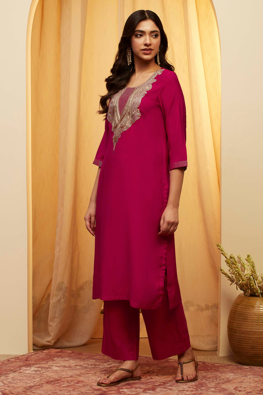 Pink Embellished Yoke Straight Kurta - image 3