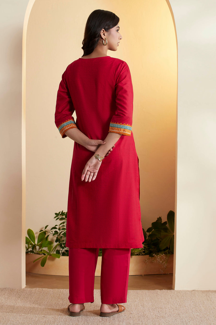 Red Cotton Yoke Printed Straight Kurta - image 5