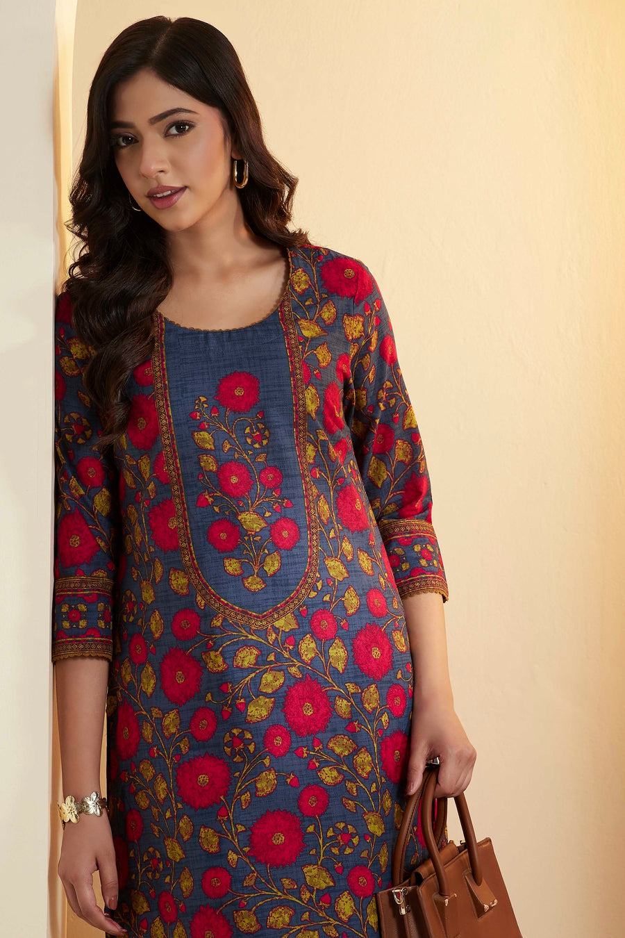 Indigo Blue Cotton Floral Printed Straight Kurta - image 2