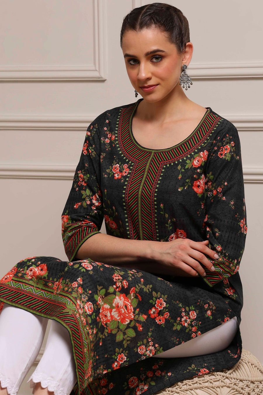 Black Cotton Floral Printed Straight Kurta - image 6