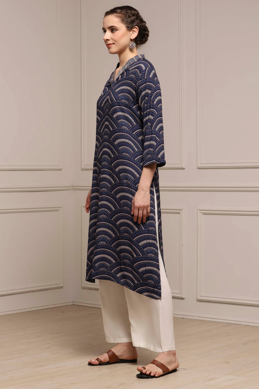 Indigo Blue Viscose Rayon Printed Straight Kurta - image 3