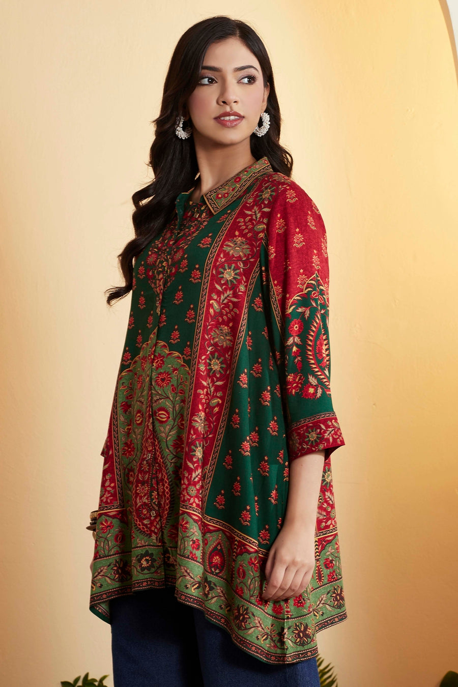Green Viscose Rayon Printed Asymmetric Kurti - image 3