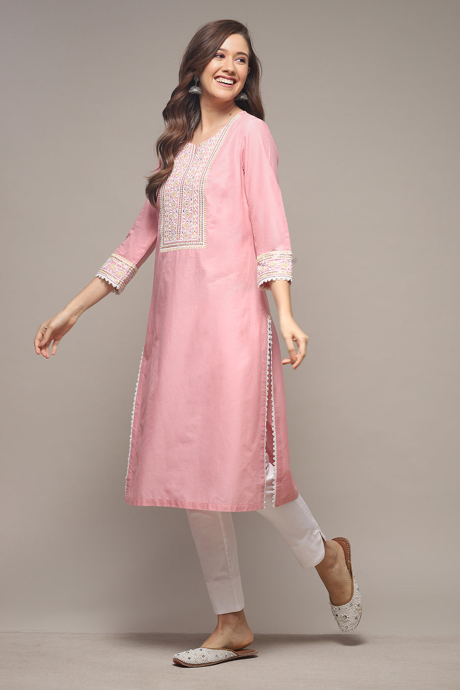 Pink Cotton Straight Embroidered Kurta