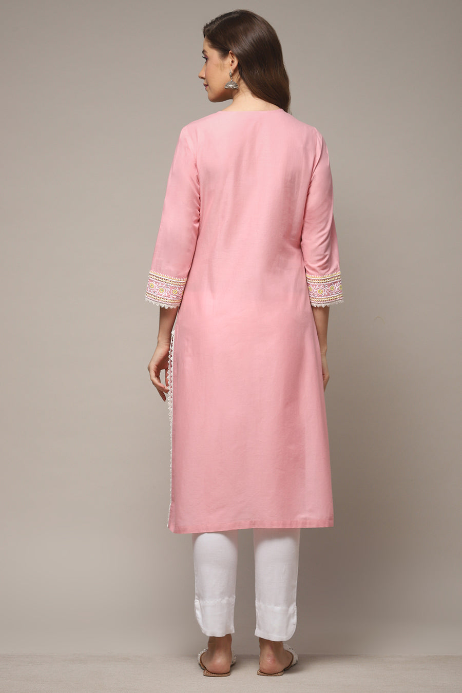 Pink Cotton Straight Embroidered Kurta - image 3