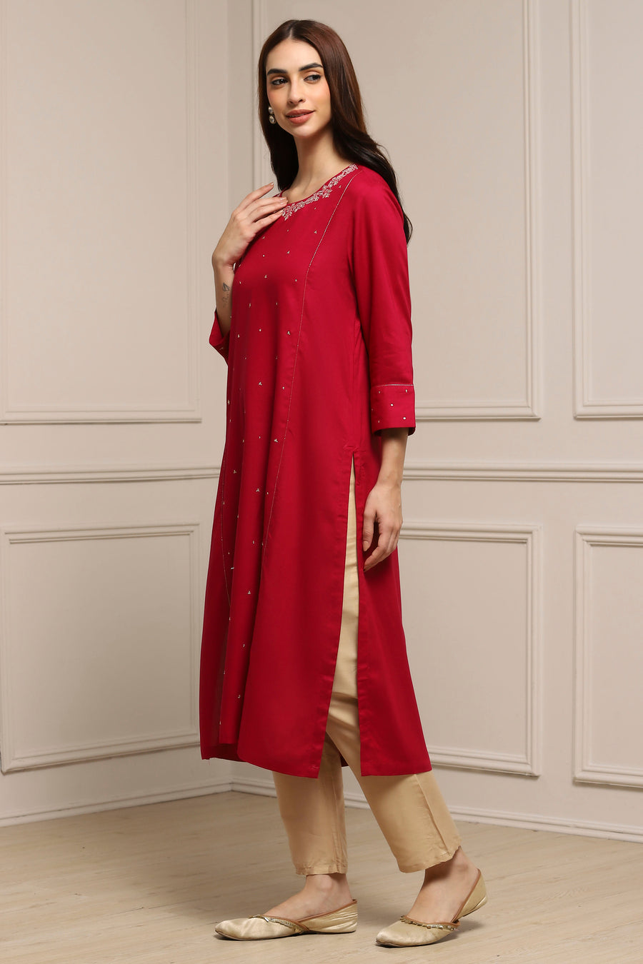 Red Viscose Rayon Sequin Embroidered Straight Kurta - image 3