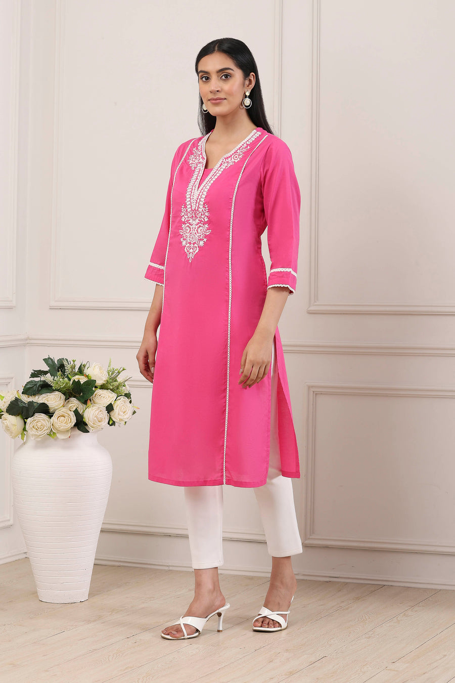 Pink Cotton Yoke Embroidered Straight Kurta - image 3