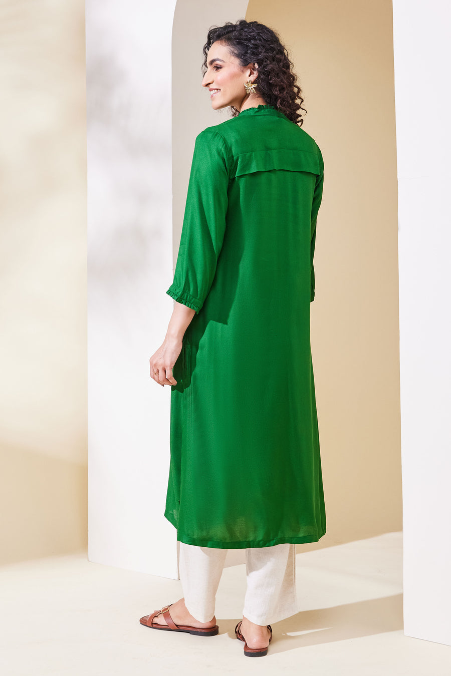 Green Solid Viscose Rayon Straight Kurta - image 4