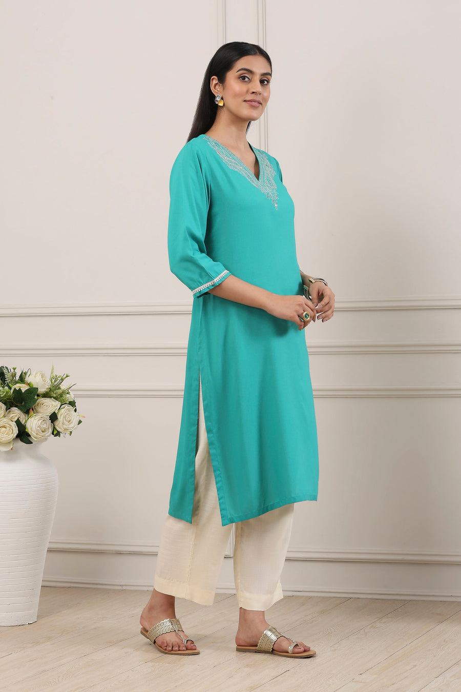 Turquoise Blue Sequined Embroidered Straight Kurta - image 5
