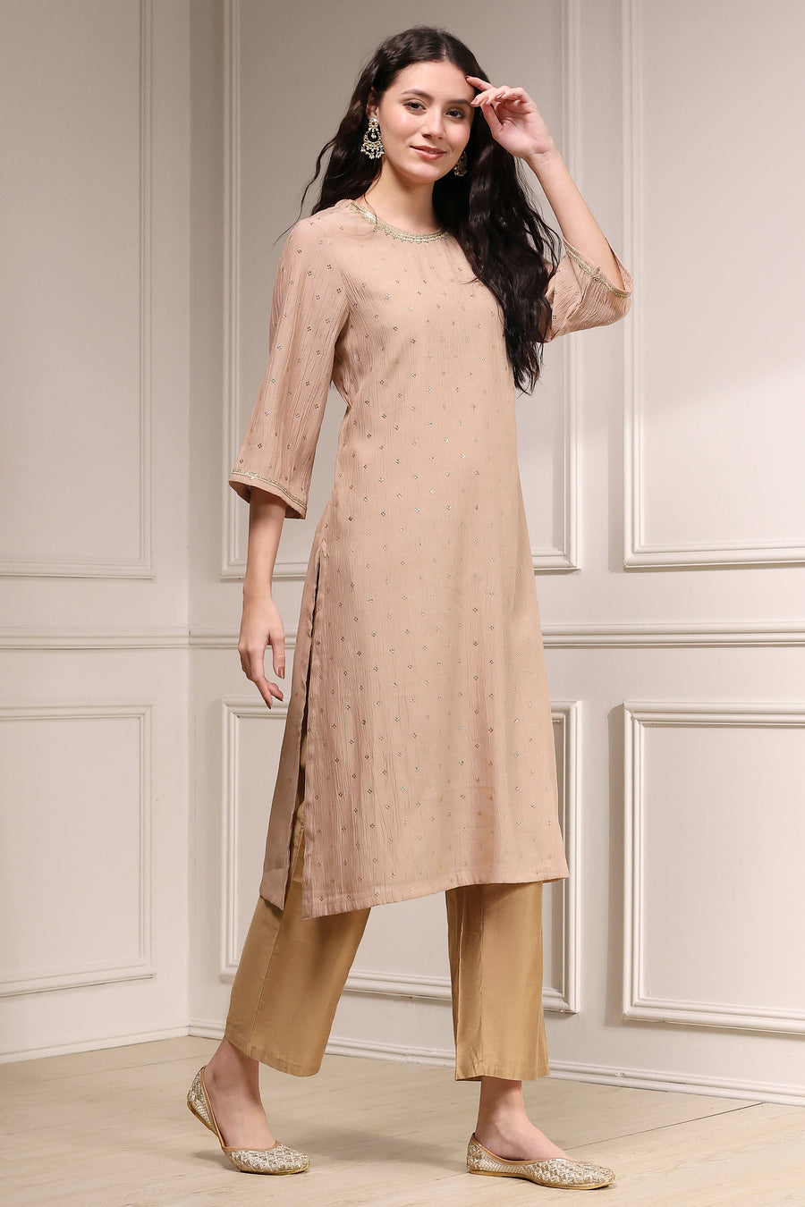 Nude-Toned Metallic Pattern Straight Kurta
