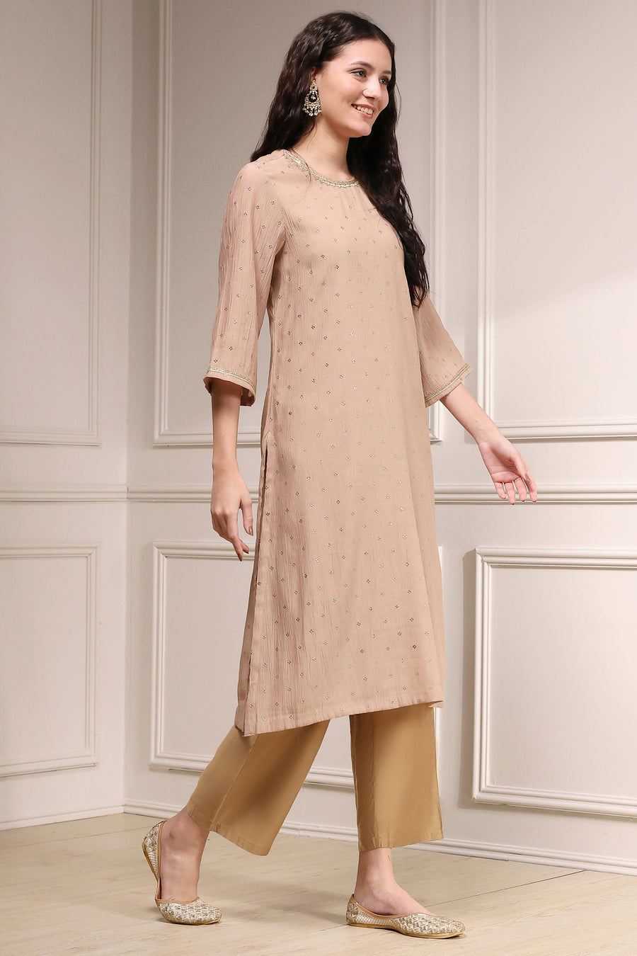 Nude-Toned Metallic Pattern Straight Kurta - image 5